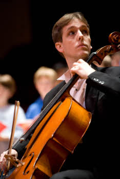 Cellist Graham Walker